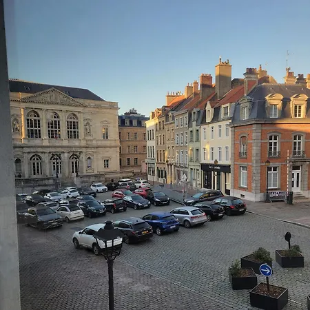 アパート La Suite Du Vieux Boulogne - Appartement Au Coeur De La Vieille Ville Avec Vue Directe Sur Le Beffroi